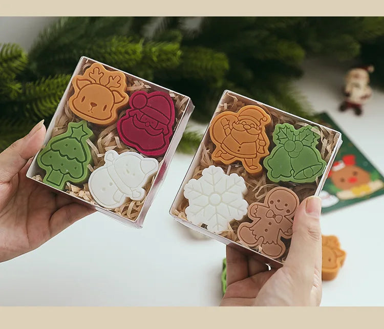 4pcs Christmas Scented Candle Set